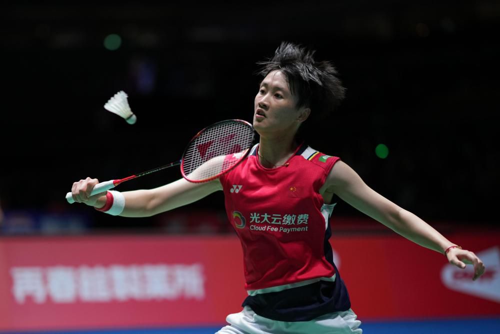 2026-03-04 2026中国电影票房破100亿!